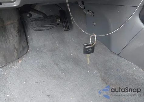 2003 Nissan Xterra Xe z USA, uszkodzony, nr VIN 5N1ED28T23C652055